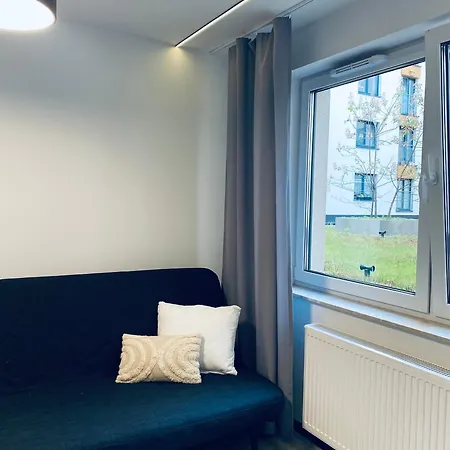 Enes Legnicka Street 59d